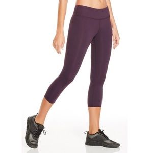 Fabletics Salar PowerHold Capri Leggings